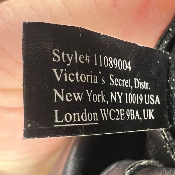 Victoria's Secret Women's Black Faux Leather Fringe Tote‎ Shoulder Bag - Picture 9 of 13